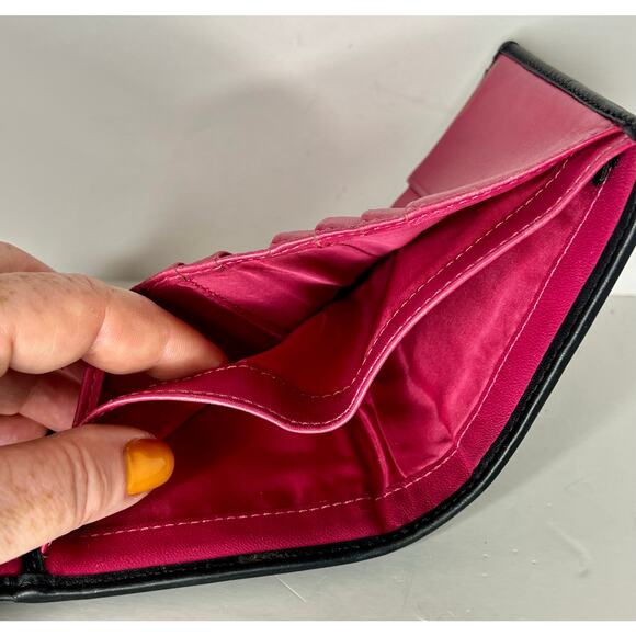 Coach Legacy Turnlock Wallet Black & Pink - Picture 8 of 10